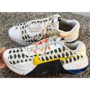 Nike Metcon 7 'polka white yellow strike' women's size 11